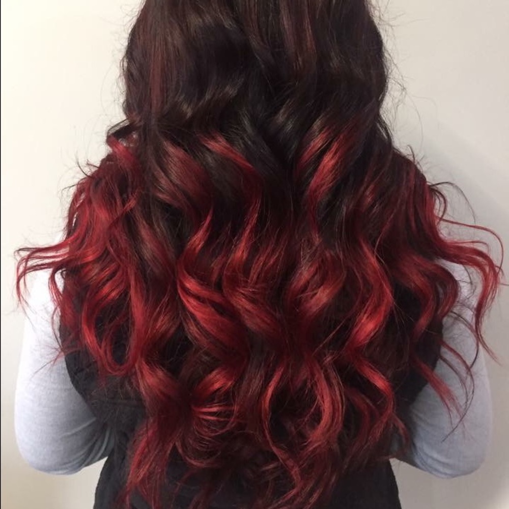 Meet your Posher, Alicia