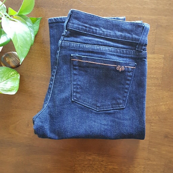 Victoria Beckham Denim - Victoria Beckham Dark Denim Skinny Jeans