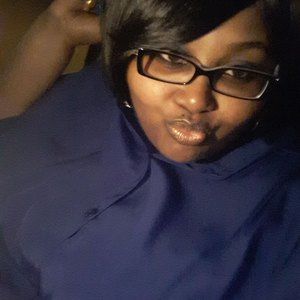 Meet your Posher, Krystal