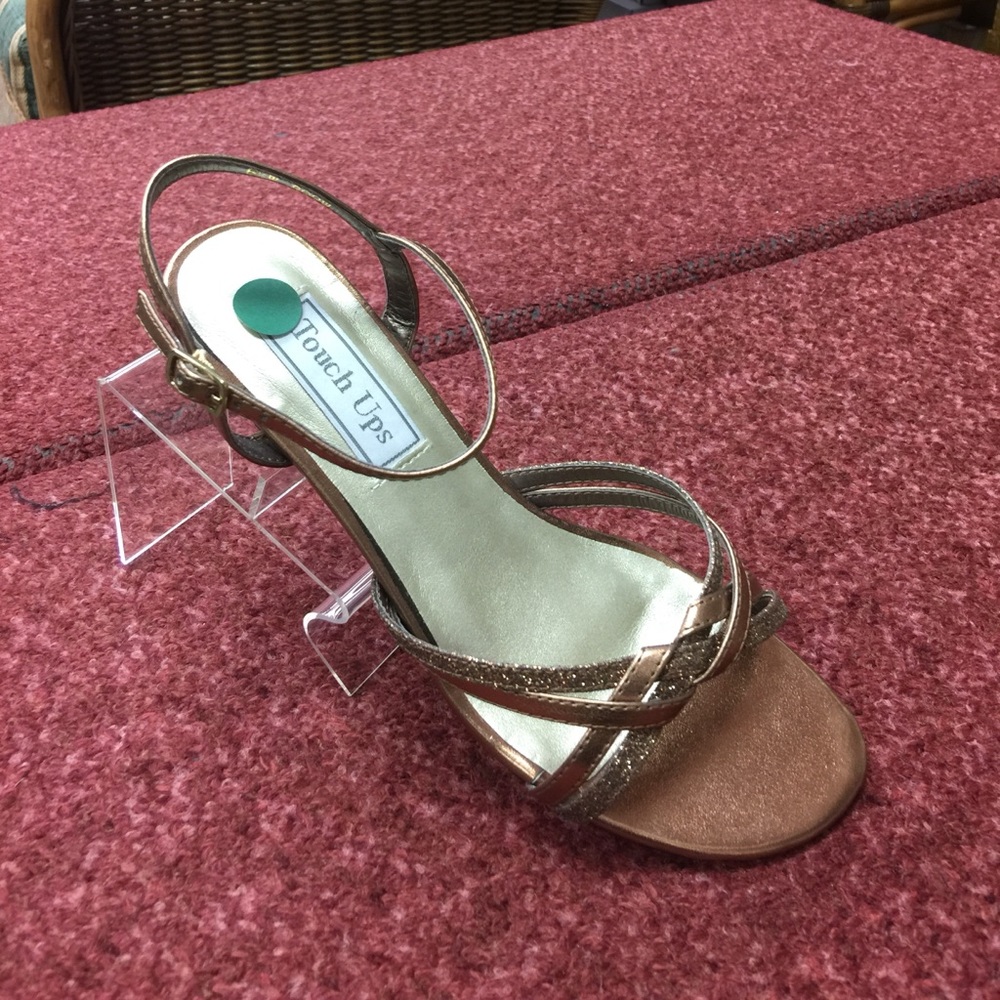 Shoe