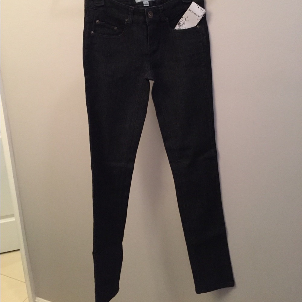 Blackish jeans size 1