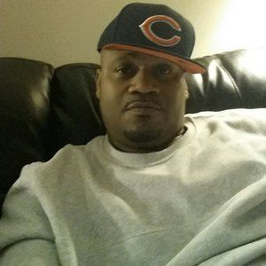 Meet your Posher, Lawrence