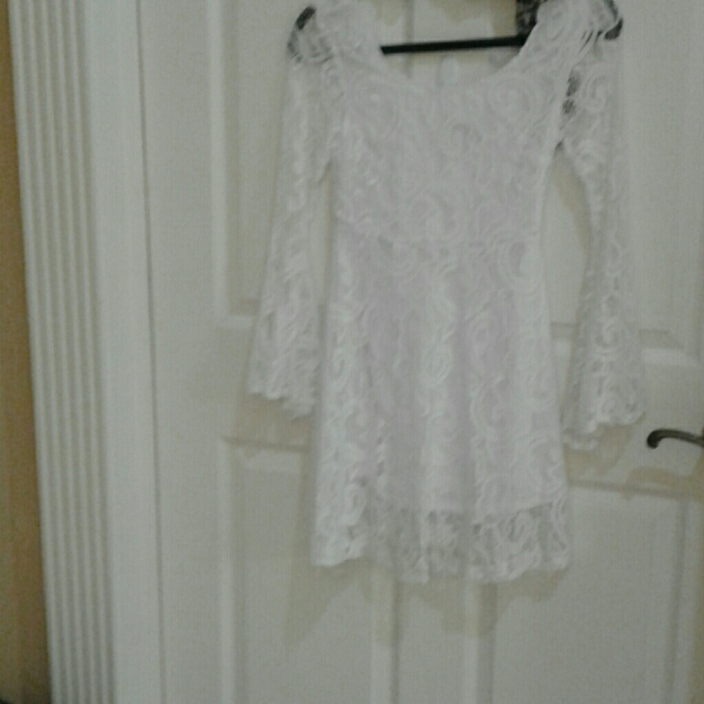 White lace dress
