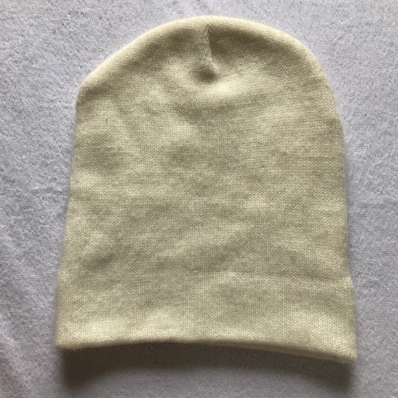 Forever 21 Accessories - Forever 21 soft cream scarf & hat. Forever 21 Accessories - Forever 21 soft cream scarf & hat.