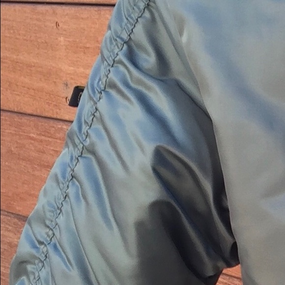 Bomber jacket - Picture 4 of 4