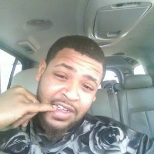 Meet your Posher, Emmanuel