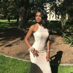 Meet your Posher, Mimi