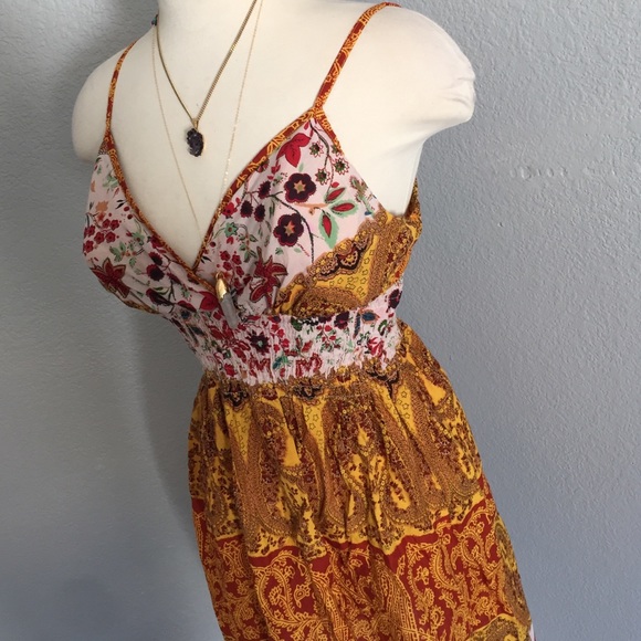 Bohemian tribal dress - Picture 4 of 4