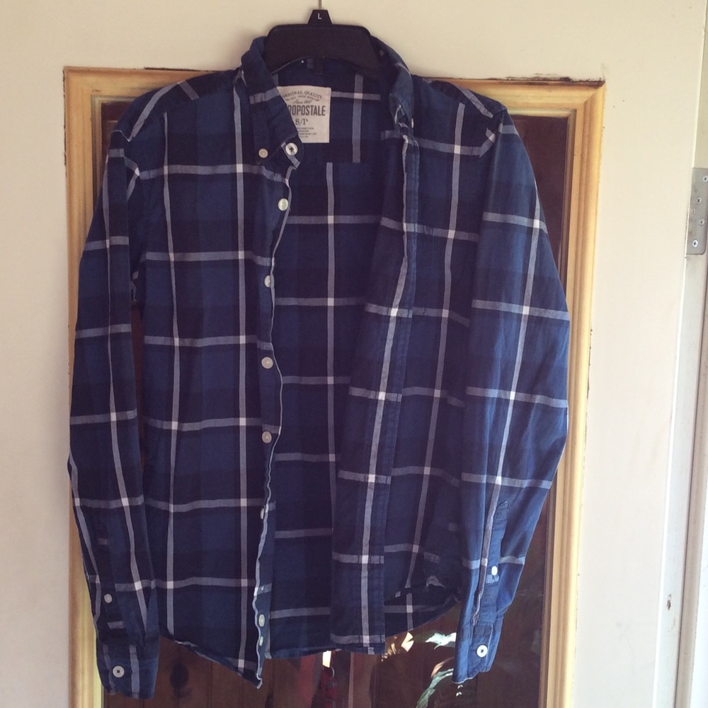 Aeropostale long sleeve button down shirt