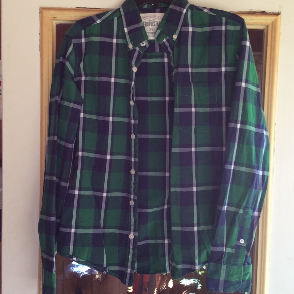 Button down collar shirt