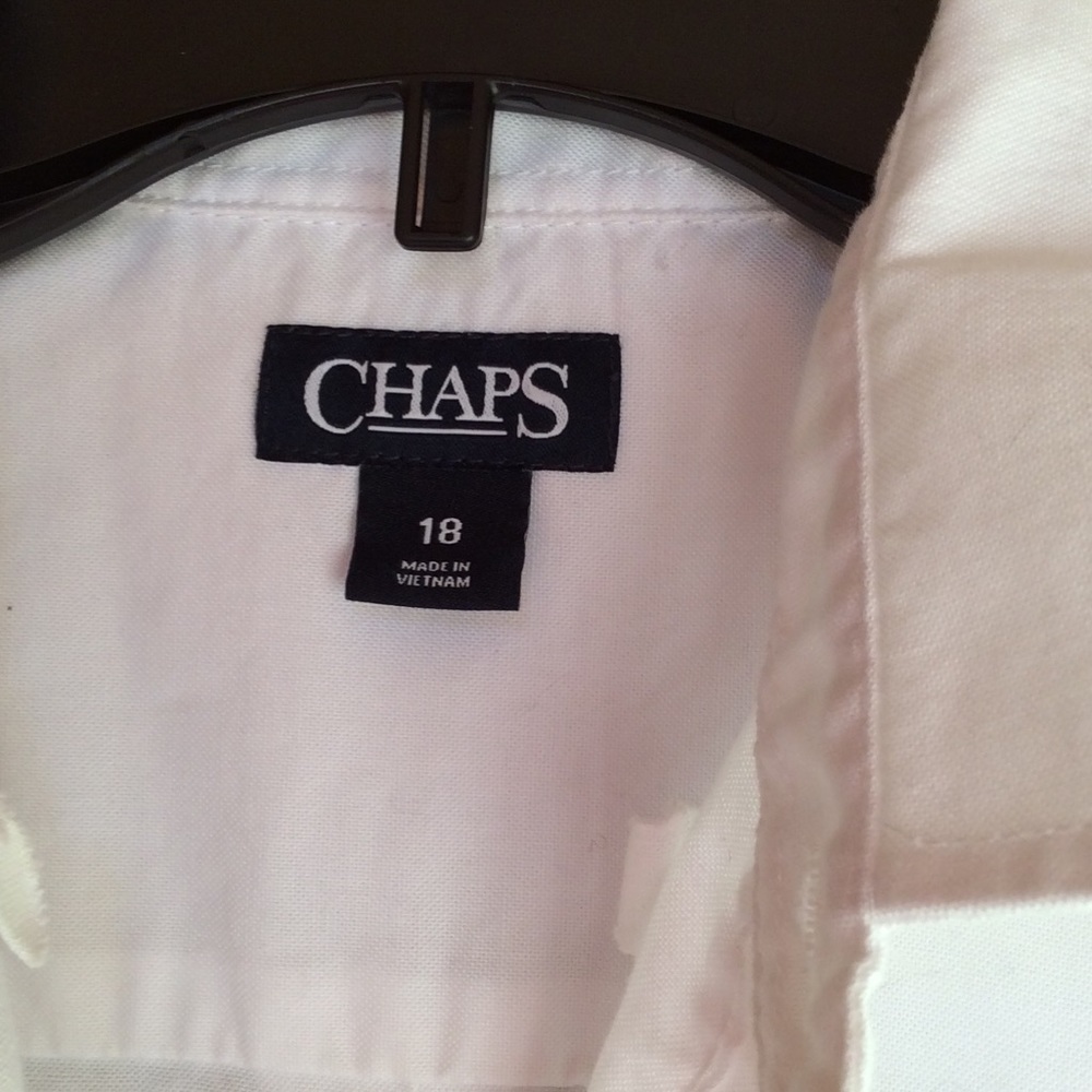 Button down collared shirt - Picture 2 of 2