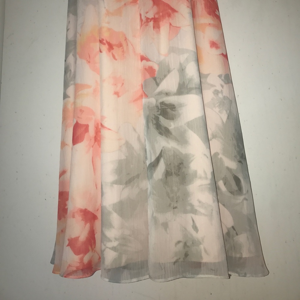 Vince Camuto Peachtine Floral Dress - SIZE 2 - Picture 6 of 8