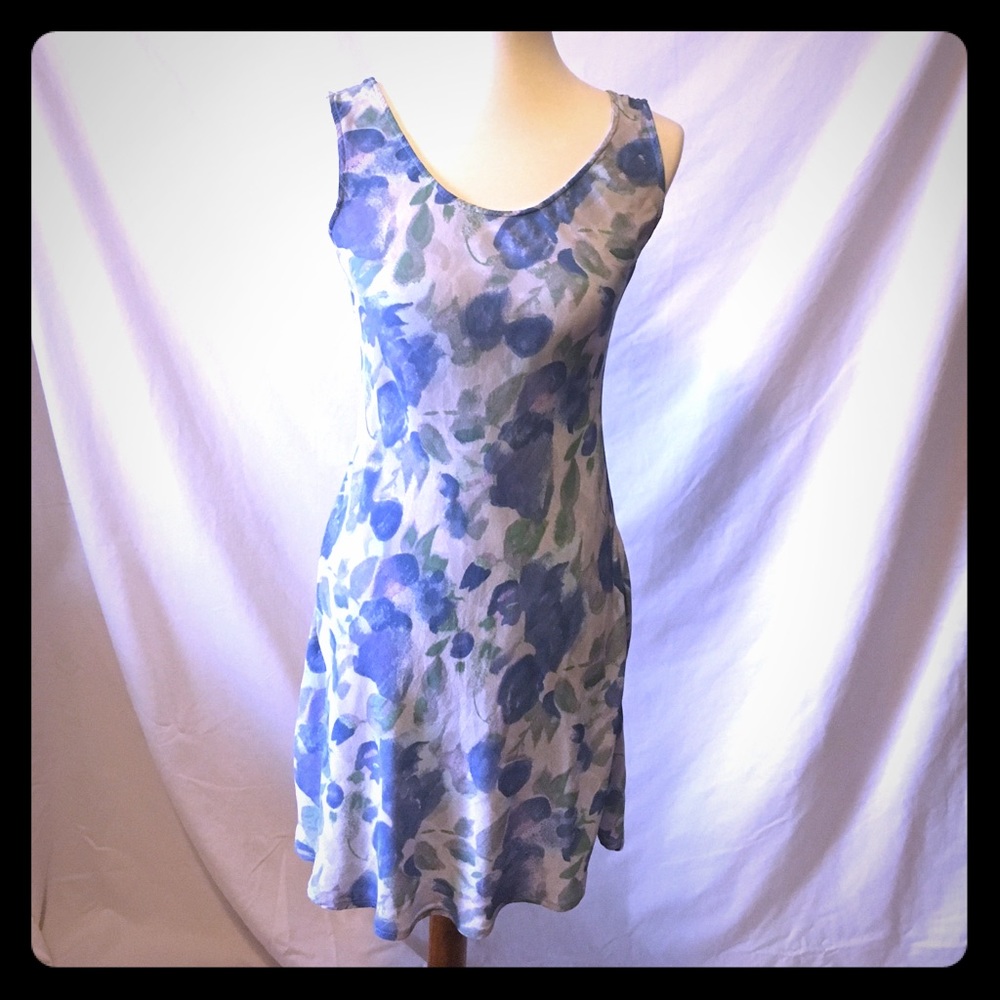 Le Chateau watercolor sundress