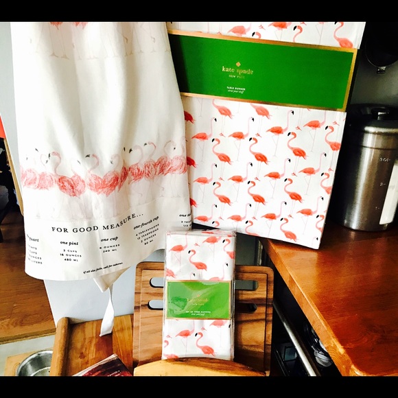 Kate Spade New York Strutt Your Stuff Bundle - Picture 2 of 4