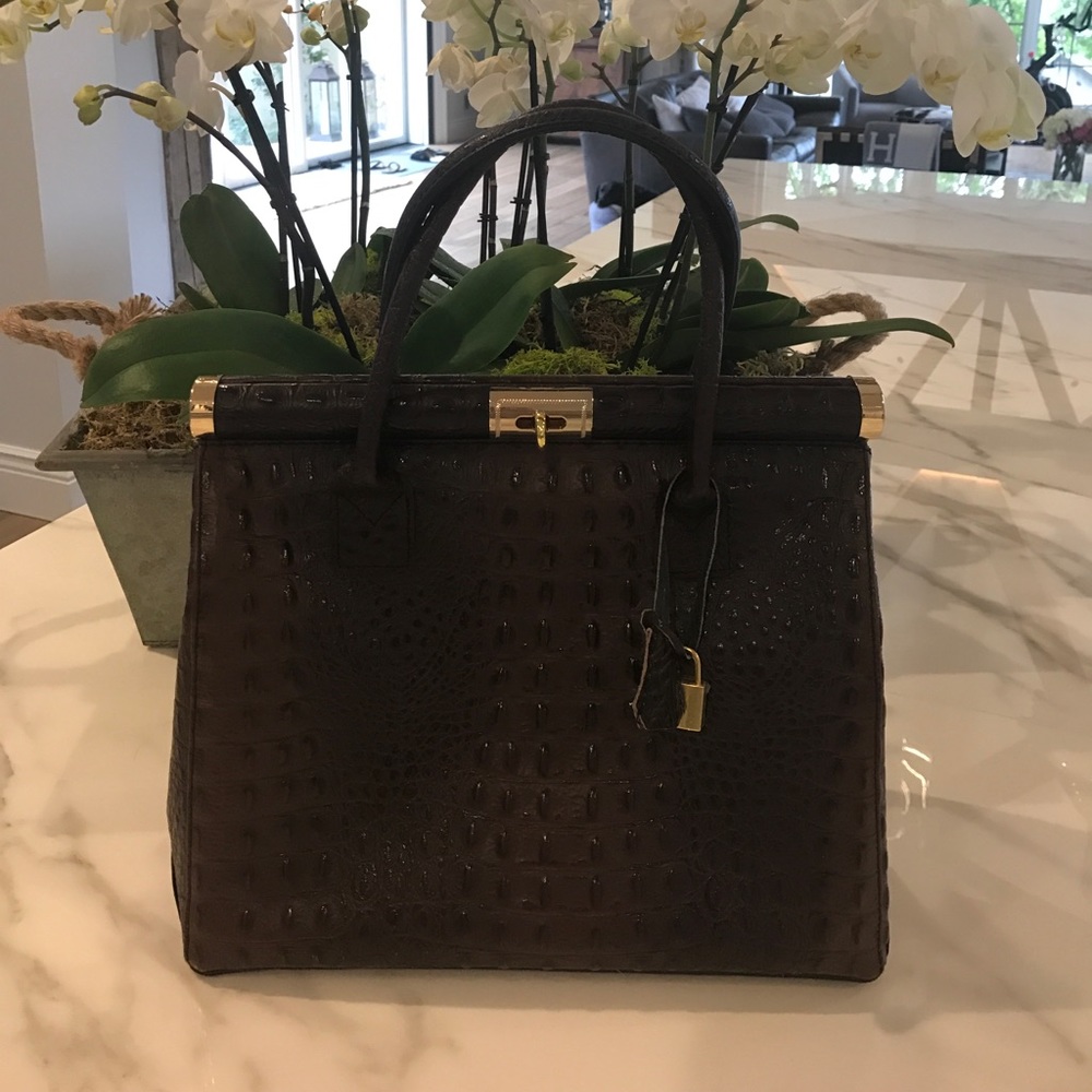 🔐SALE! ❤️Leather embossed Crocodile Bag