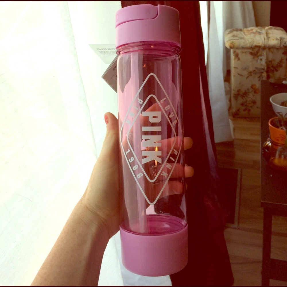 Sold 💖 fadhionden Victoria Secret Pink Campus