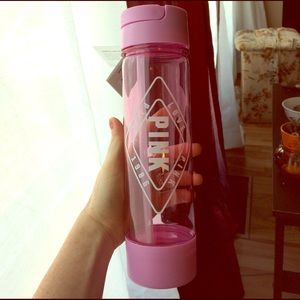 Sold 💖 fadhionden Victoria Secret Pink Campus