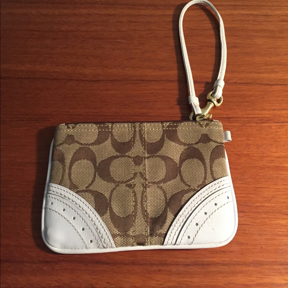 Coach Wristlet - Picture 2 of 2