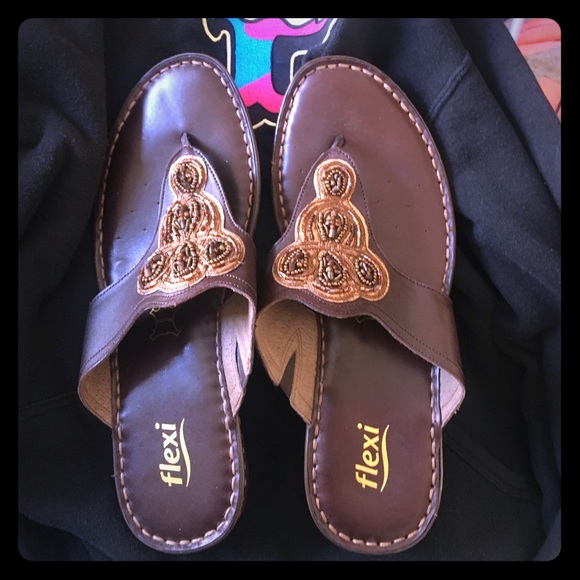 Flexi sandals - Picture 1 of 3
