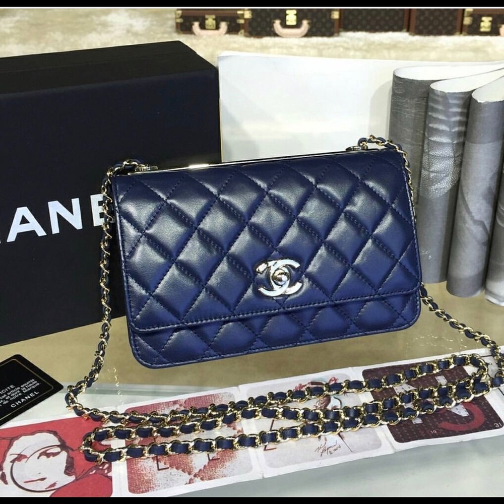 Chanel WOC