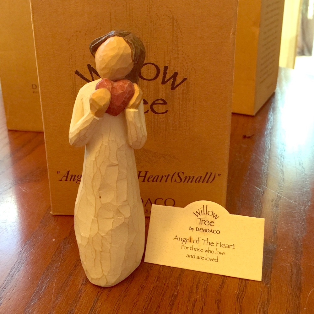 Willow Tree Angel of the Heart