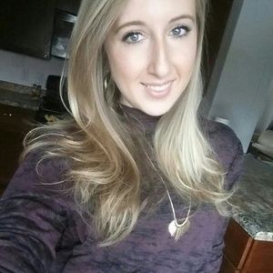 Meet your Posher, Victoria