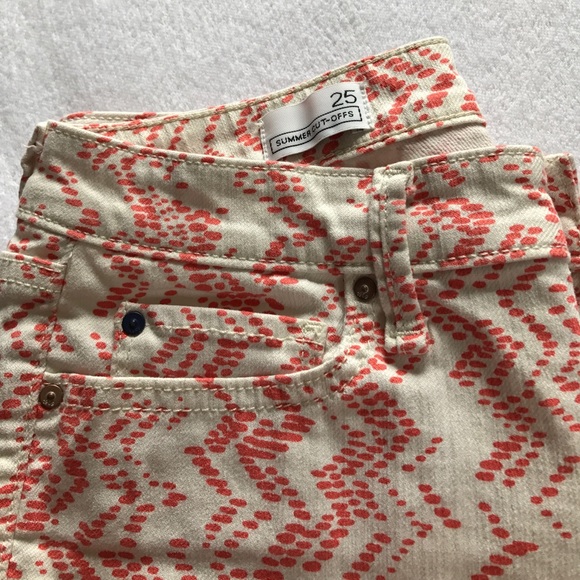 GAP Shorts - GAP shorts. GAP Shorts - GAP shorts.