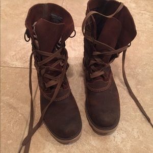 Sorel leather boots