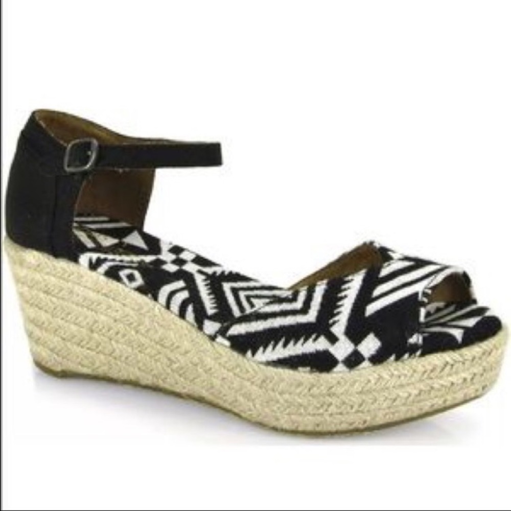 TOMS Low Wedge Sandal