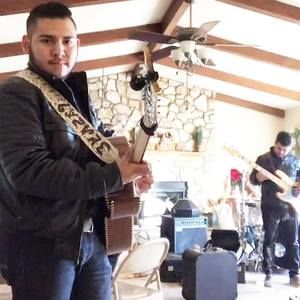 Meet your Posher, Rubén