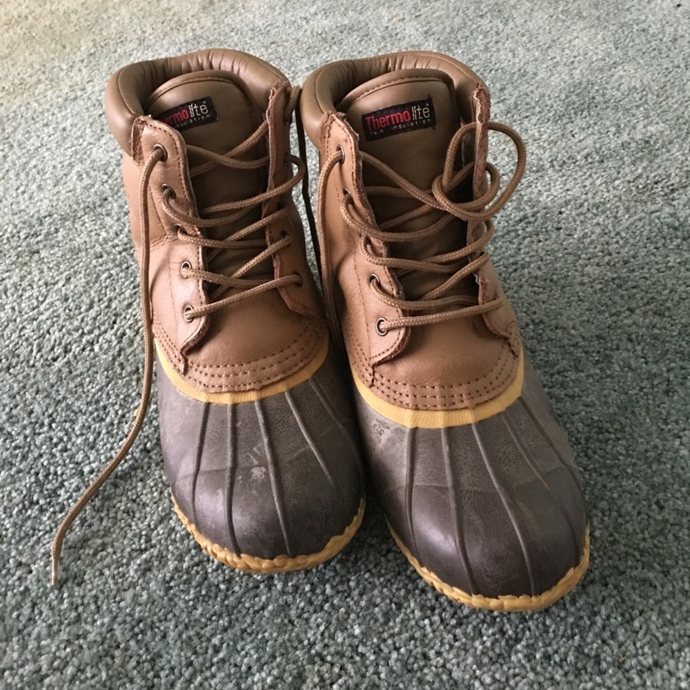 Duck boots