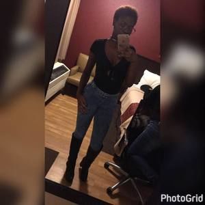 Meet your Posher, Jasmine