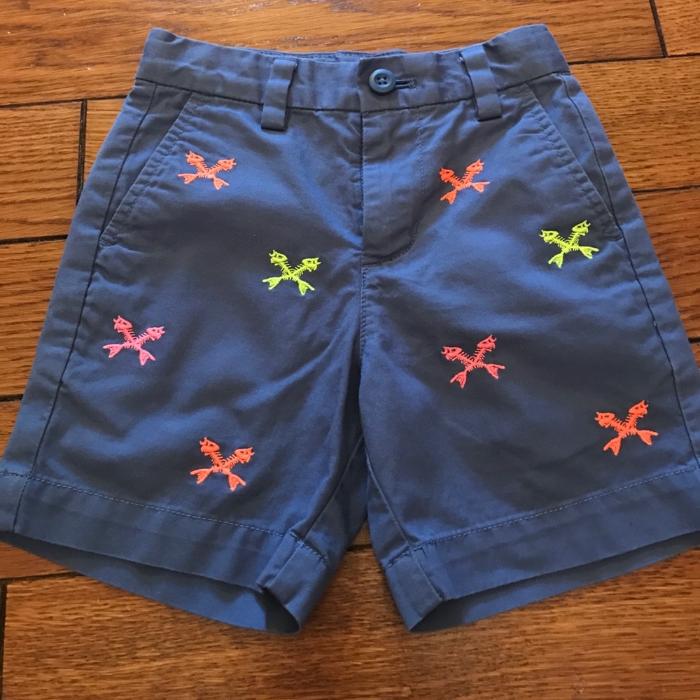 Vineyard Vines boys shorts