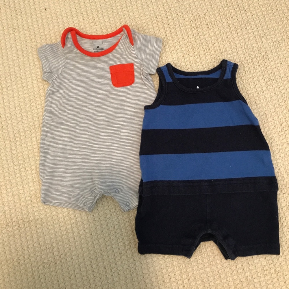 Bundle of baby GAP onesies (0-3 mos)