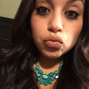 Meet your Posher, Nataly