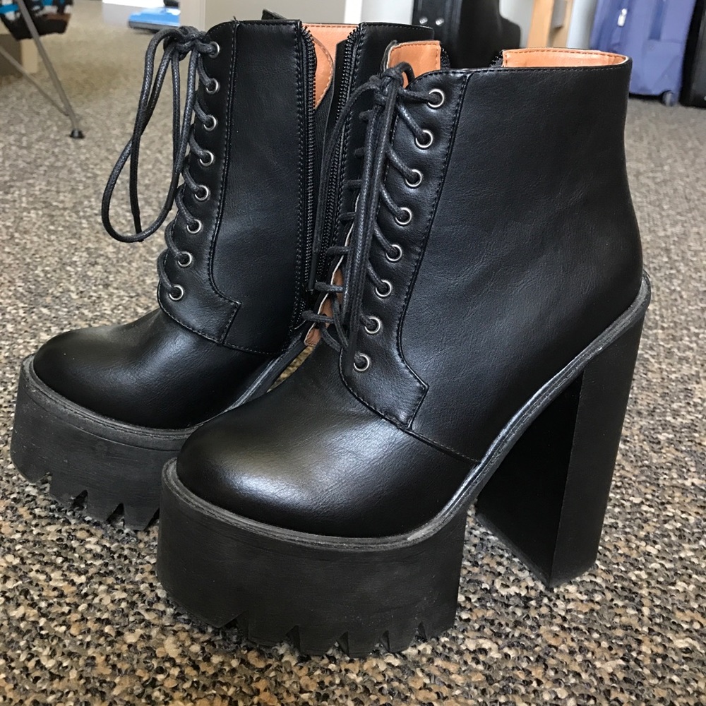 Platform Lace Up Missguided Black Boots Size 7