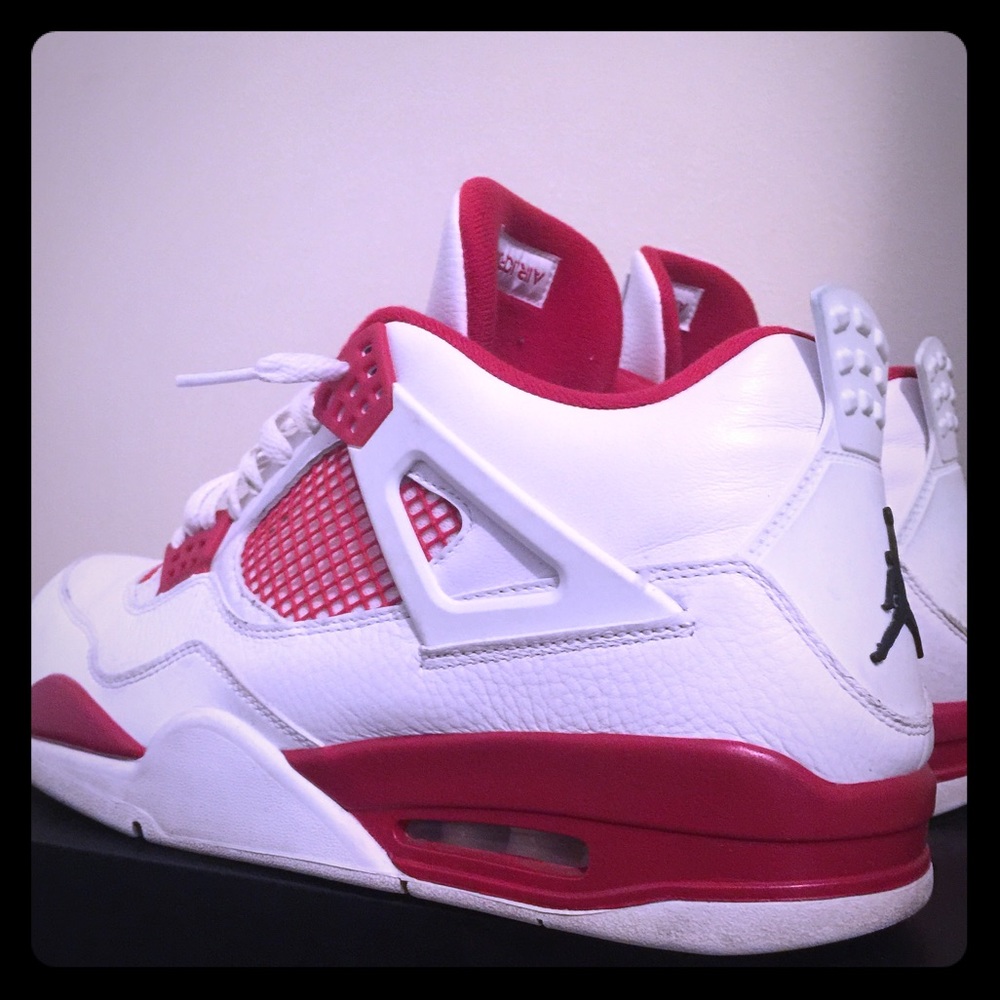Air Jordan Retro 4's