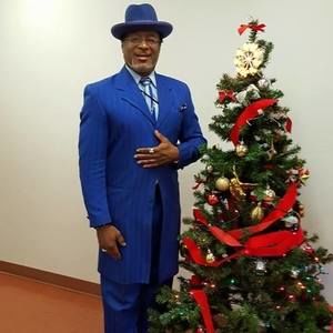 Meet your Posher, Earl m.