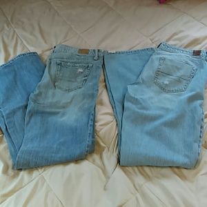 Two AE jeans 10
