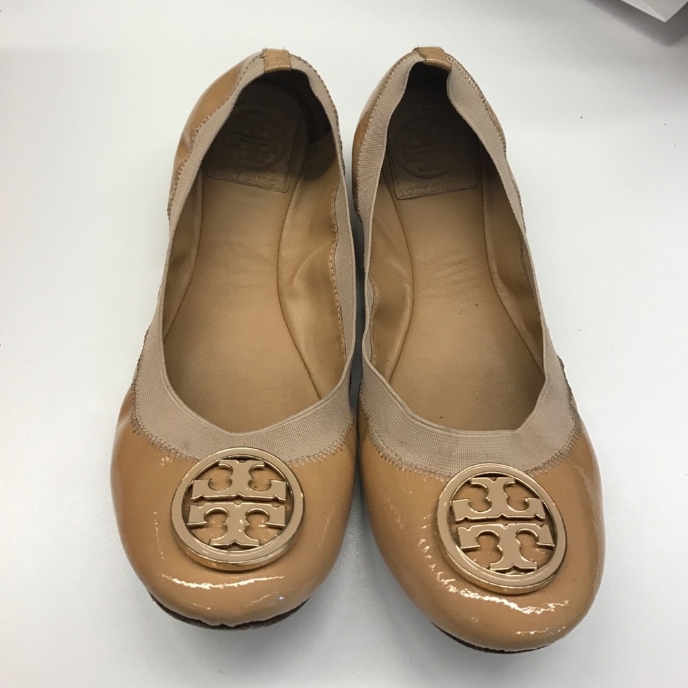 Tory Burch Caroline flat in Carmellia Pink