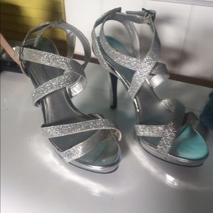 Glittery silver sandals