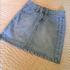Banana republic factory store denim skirt