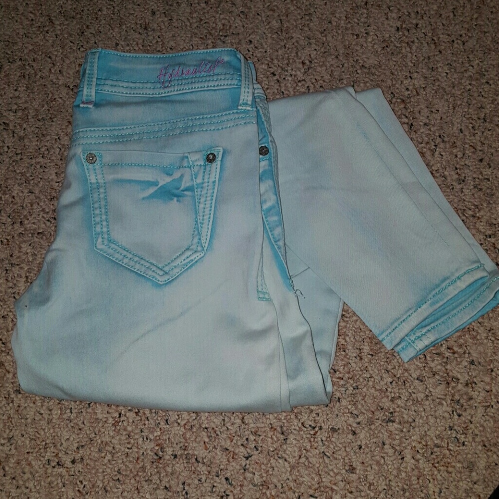 Blue stretchy skinny jeans