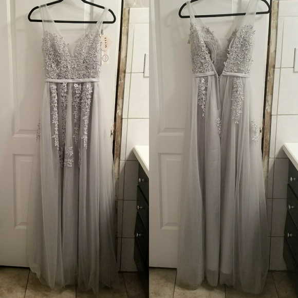 Prom dress - Picture 3 of 7