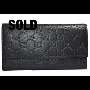 Gucci Signature GH guccisima black wallet