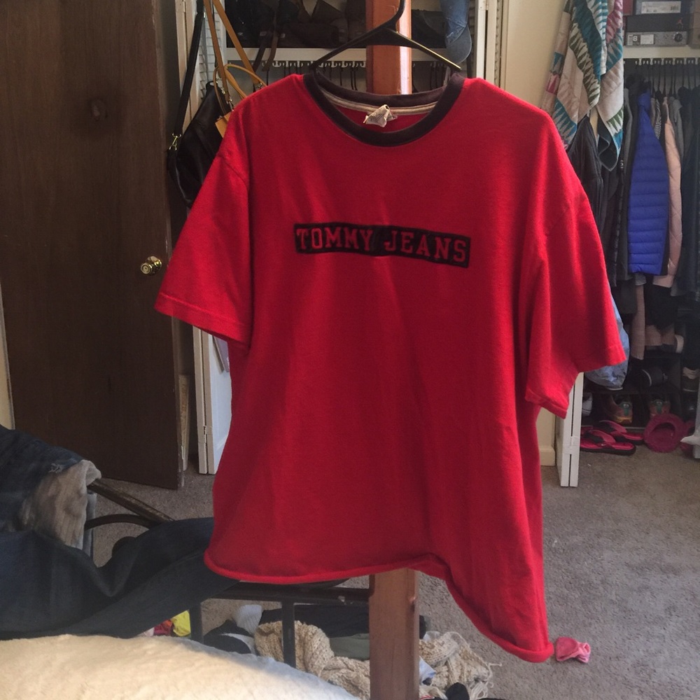 Authentic Tommy Jeans Tee