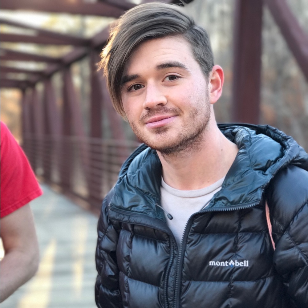 Meet your Posher, Cody