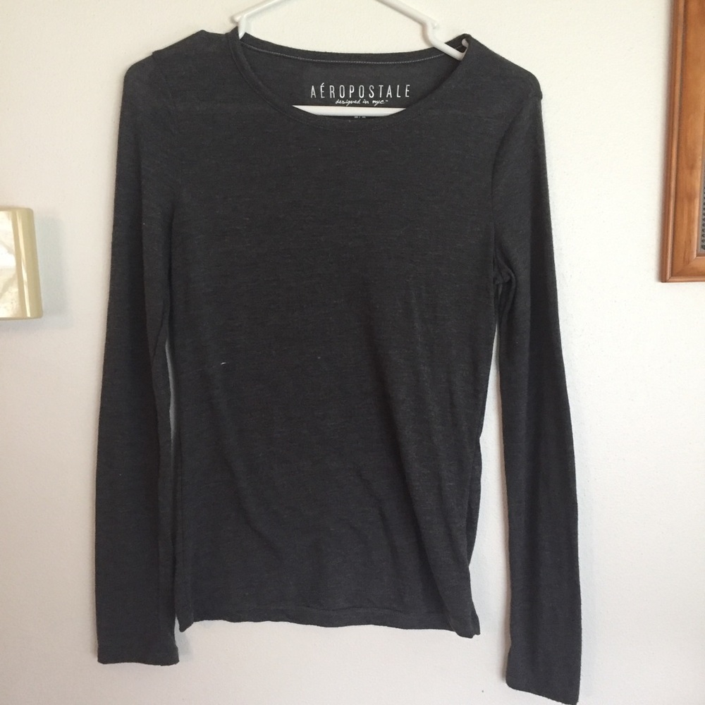 Grey long sleeve aeropostale shirt
