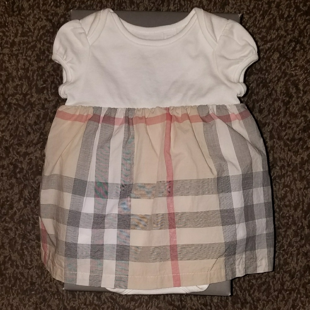 Burberry "Cherrylina" infant dress