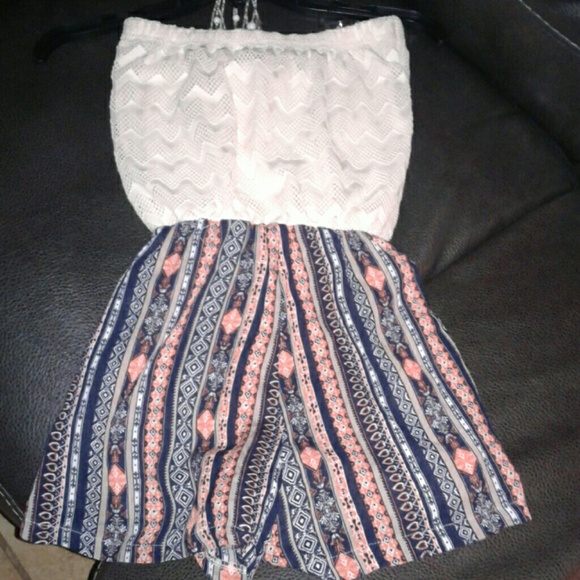 Romper - Picture 2 of 2